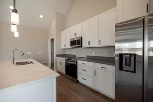 1505 Kingsgate Rd, Springfield, OH 45502 - Photo 10