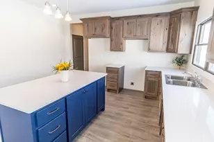 1025 Baker Rd, Versailles, OH 45380 - Photo 14