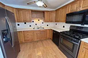 818 Aster Dr, Wapakoneta, OH 45895 - Photo 20