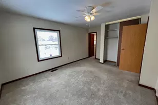 818 Aster Dr, Wapakoneta, OH 45895 - Photo 26