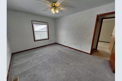 818 Aster Drive, Wapakoneta, OH 45895 - Photo 38