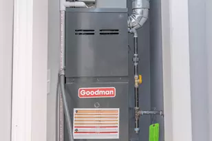 406 N Main St, Jackson Center, OH 45334 - Photo 24