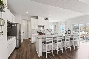 899 Cedar Grv Dr, Tipp City, OH 45371 - Photo 6