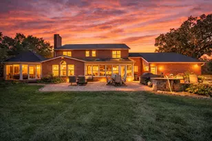 224 Roscommon Dr, Springfield, OH 45503 - Photo 2