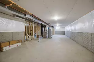 5166 Windbrooke Dr, Tipp City, OH 45371 - Photo 44