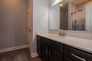 2884 Locke Dr, Beavercreek, OH 45431 - Photo 38