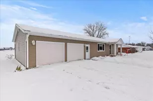 1053 Miller St, De Graff, OH 43318 - Photo 4