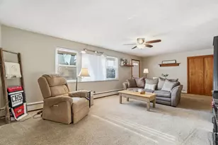 598 N Market St, Troy, OH 45373 - Photo 8