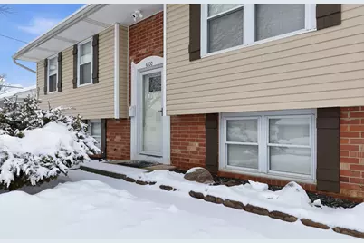 4200 Phillips Street, Enon, OH 45323 - Photo 2