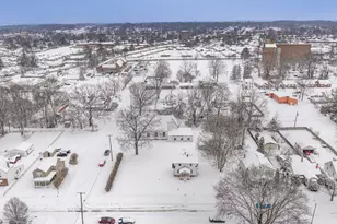 262 Raffensperger Ave, Springfield, OH 45505 - Photo 6