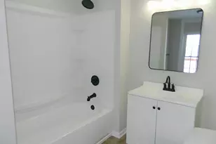 802 Warder St, Springfield, OH 45503 - Photo 8