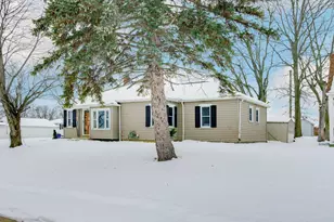 601 N Augustus St, Saint Marys, OH 45885 - Photo 4