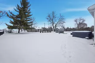 1137 Red Maple Dr, Troy, OH 45373 - Photo 34