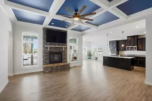 1137 Red Maple Dr, Troy, OH 45373 - Photo 6