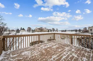 161 Chestnut Estates Dr, Commercial Point, OH 43116 - Photo 8
