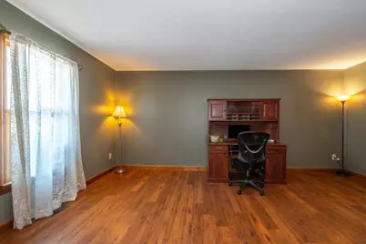 825 Chaucer Lane, Tipp City, OH 45371 - Photo 6