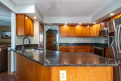 825 Chaucer Lane, Tipp City, OH 45371 - Photo 16