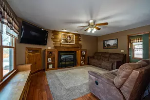 825 Chaucer Ln, Tipp City, OH 45371 - Photo 22