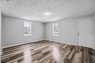 402 Highview Ave, Springfield, OH 45505 - Photo 6