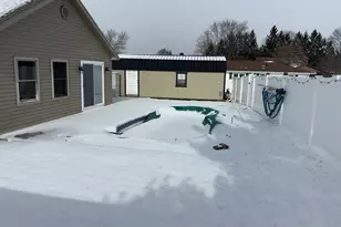 714 Raleigh Creek Dr, Cridersville, OH 45806 - Photo 2