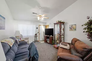 5564 W Ridgewood Rd, Springfield, OH 45503 - Photo 6