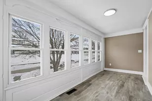 364 Ridge Rd, Springfield, OH 45503 - Photo 8