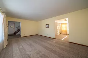 7106 Cranlyn Dr, Englewood, OH 45322 - Photo 10