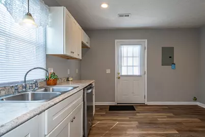 2230 Hazelton Avenue, Dayton, OH 45431 - Photo 12