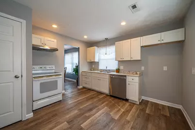 2230 Hazelton Avenue, Dayton, OH 45431 - Photo 4