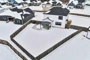 2706 Executive Dr, Troy, OH 45373 - Photo 8