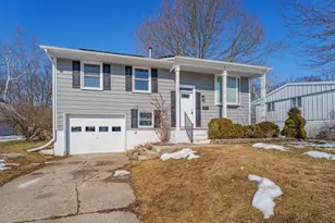 385 W Ross St, Troy, OH 45373 - Photo 1
