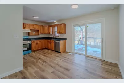 385 W Ross Street, Troy, OH 45373 - Photo 8