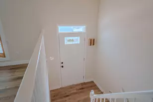 385 W Ross St, Troy, OH 45373 - Photo 6