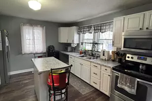 927 S Wayne St, Saint Marys, OH 45885 - Photo 14