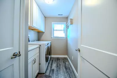 607 W Bentley Circle, Troy, OH 45373 - Photo 24