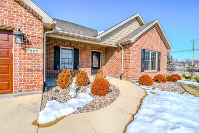 607 W Bentley Circle, Troy, OH 45373 - Photo 6