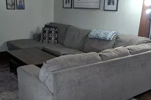 404 W Pearl St, Wapakoneta, OH 45895 - Photo 8