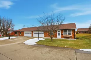 3153 N Argonne Ln, Springfield, OH 45503 - Photo 2