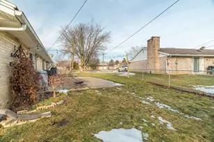 440 Katy Ln, Englewood, OH 45322 - Photo 26