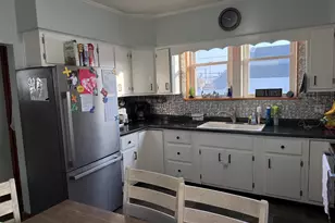 328 E Livingston St, Celina, OH 45822 - Photo 6