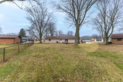 3135 Honeysuckle Drive, Troy, OH 45373 - Photo 24