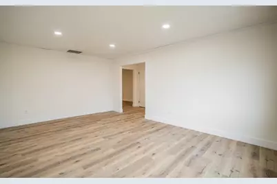 861 Kenbrook Drive, Vandalia, OH 45377 - Photo 8