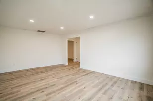 861 Kenbrook Dr, Vandalia, OH 45377 - Photo 8