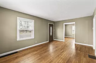 1020 W Main St, Troy, OH 45373 - Photo 6