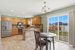 2778 Southside Dr, Troy, OH 45373 - Photo 12