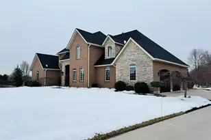 673 Sedgwick Way, Troy, OH 45373 - Photo 2