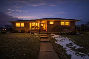 1521 Erika Dr, Springfield, OH 45503 - Photo 2