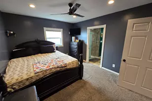 211 E Wapakoneta St, Waynesfield, OH 45896 - Photo 12