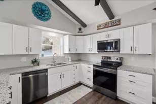 2805 Cottonwood Dr, Springfield, OH 45504 - Photo 12