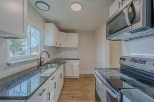 825 W Greene St, Piqua, OH 45356 - Photo 22